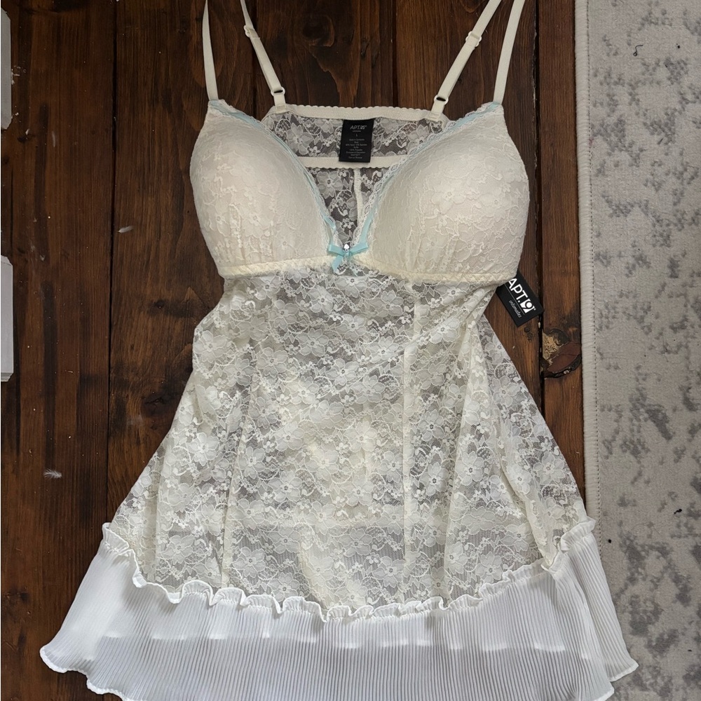 NWT apt 9 2pc lingerie set size large